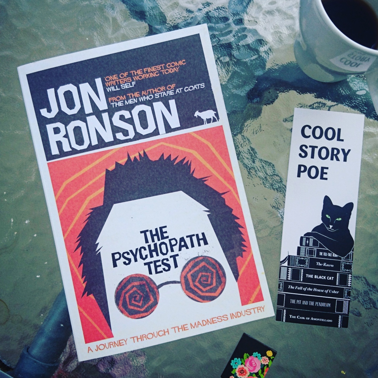 [GELESEN] Jon Ronson: The Psychopath Test | Fiktion fetzt.