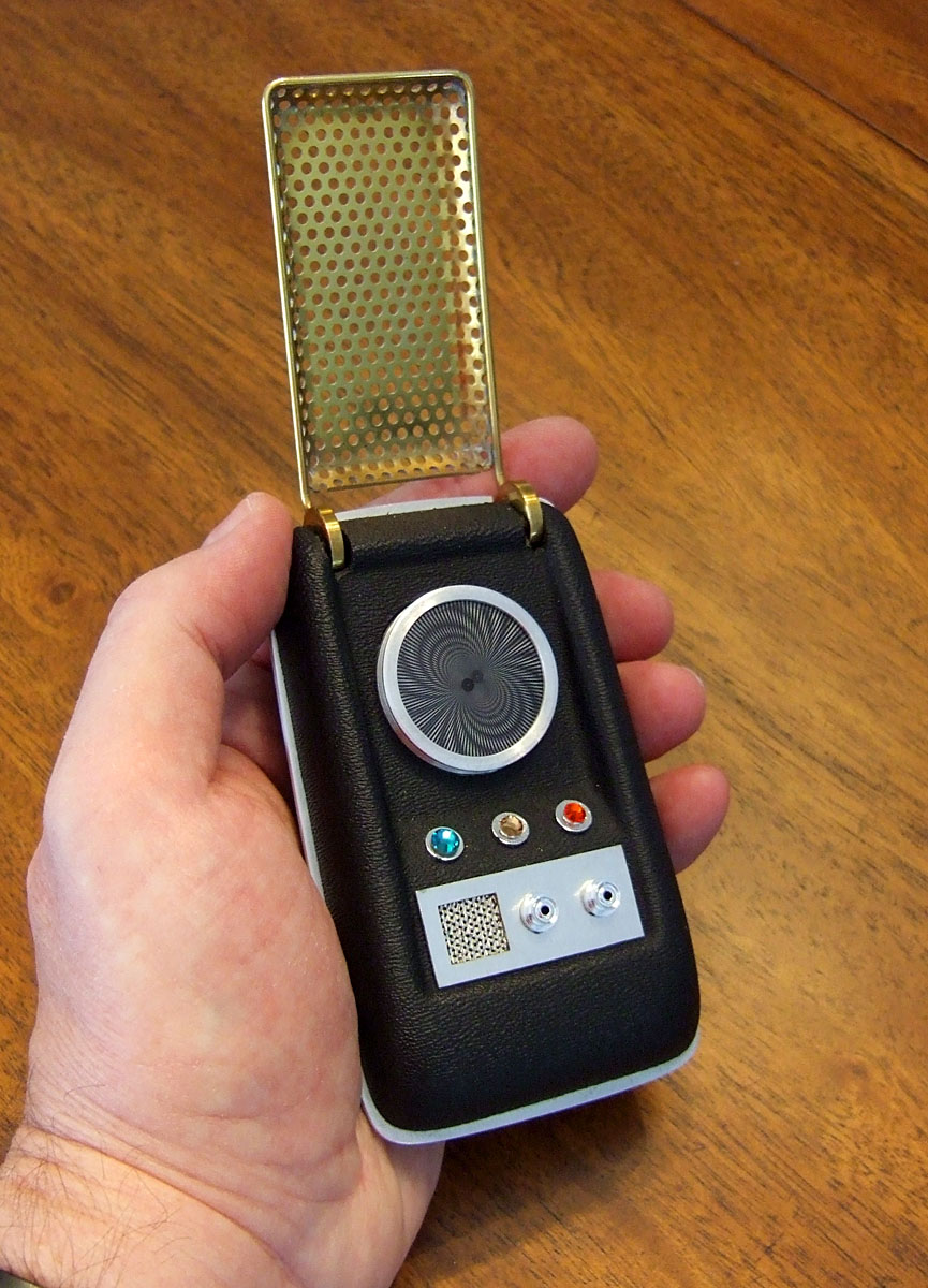 Star Trek TOS Communicator (replica)